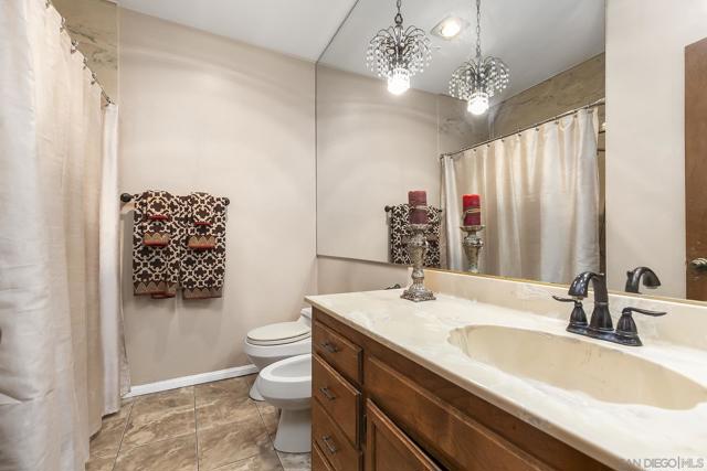 3428 Quimby St, San Diego CA: https://media.crmls.org/mediaz/d742c9de-a1bf-4944-9943-f9f8bb2f162f.jpg
