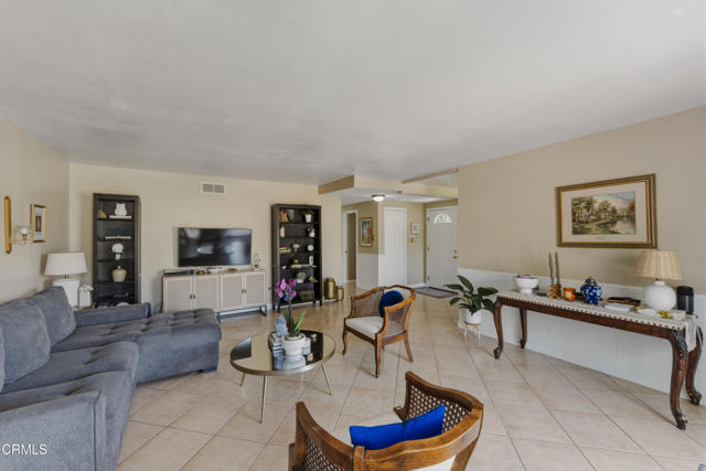 Detail Gallery Image 13 of 31 For 12159 Hoyt St, Sylmar,  CA 91342 - 3 Beds | 2 Baths