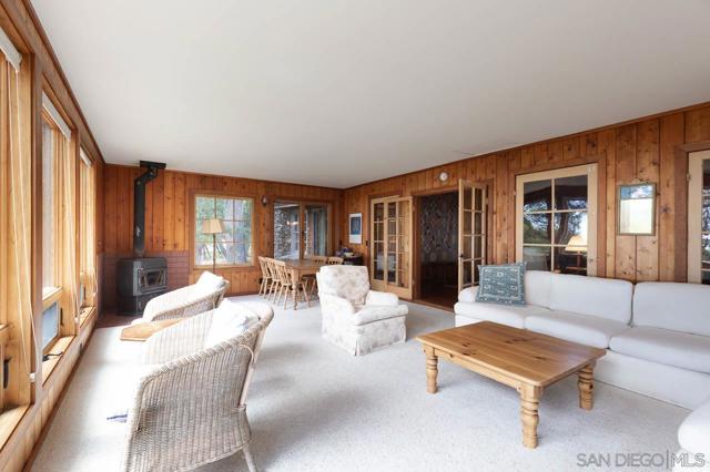 4597 Luneta Drive, Julian CA: https://media.crmls.org/mediaz/d7431096-53c7-4965-b98c-30d9df5c51a8.jpg
