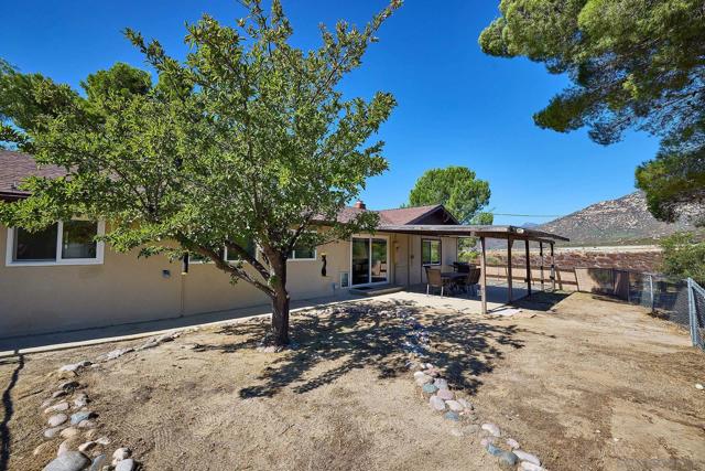 6185 Alpine Blvd, Alpine CA: https://media.crmls.org/mediaz/d743b431-6f2b-4152-a71d-6a51430d6852.jpg