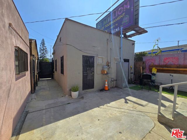 Image 3 for 6553 S Vermont Ave, Los Angeles, CA 90044