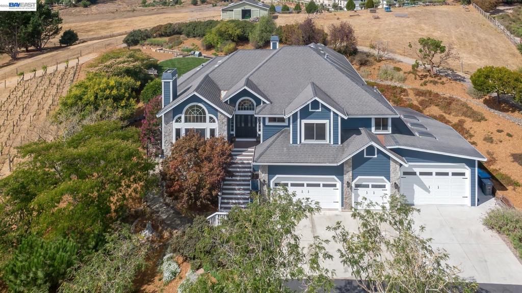 228 Stowring Rd