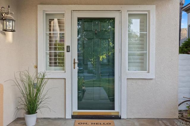 3071 Sprucewood Ln, Escondido CA: https://media.crmls.org/mediaz/d7450d10-b992-4d2a-8a88-6eb7091e8138.jpg