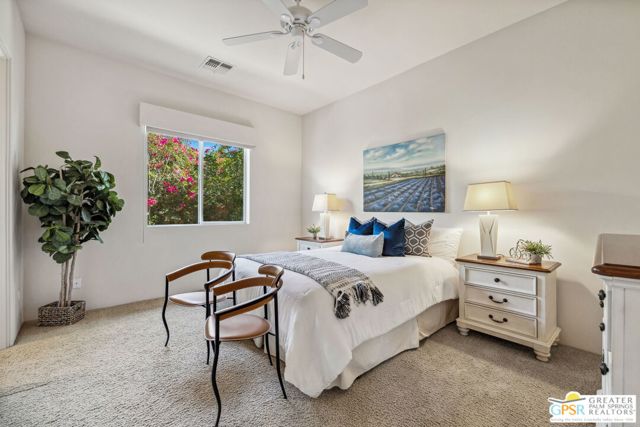 2 Varsity Circle, Rancho Mirage CA: https://media.crmls.org/mediaz/d747e0c8-8f39-41c2-8dd0-e998970a7fc7.jpg