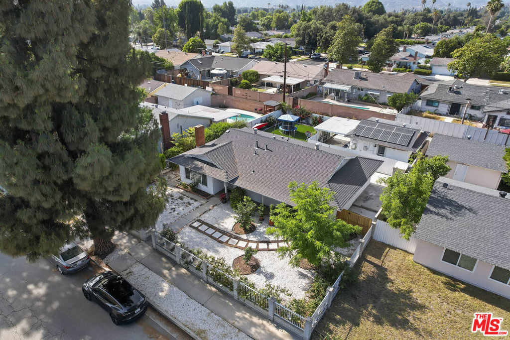 22509 Saticoy Street