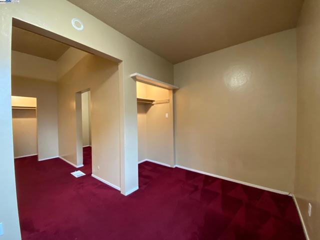 712 S 2Nd St, San Jose CA: https://media.crmls.org/mediaz/d74806be-9683-4e8c-aada-dfa0b8d41ebb.jpg