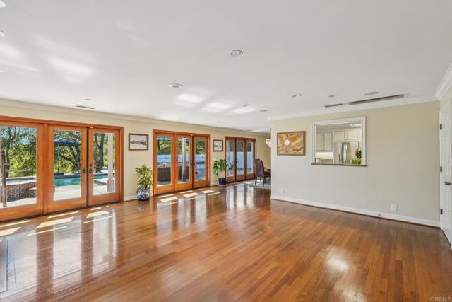 Detail Gallery Image 13 of 49 For 707 S Live Oak Park Rd, Fallbrook,  CA 92028 - 4 Beds | 4 Baths