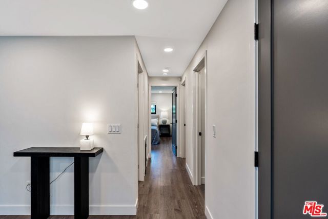 29500 Heathercliff Road, Malibu CA: https://media.crmls.org/mediaz/d749cb39-c0df-484e-b759-f789df78a586.jpg