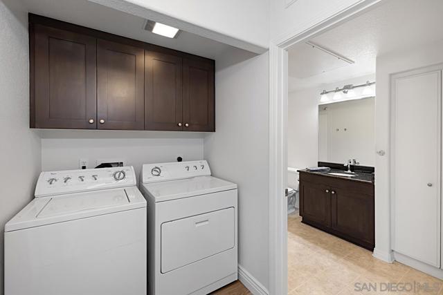 3957 30Th St, San Diego CA: https://media.crmls.org/mediaz/d749f8b1-11da-48c4-b359-b2b332cba097.jpg