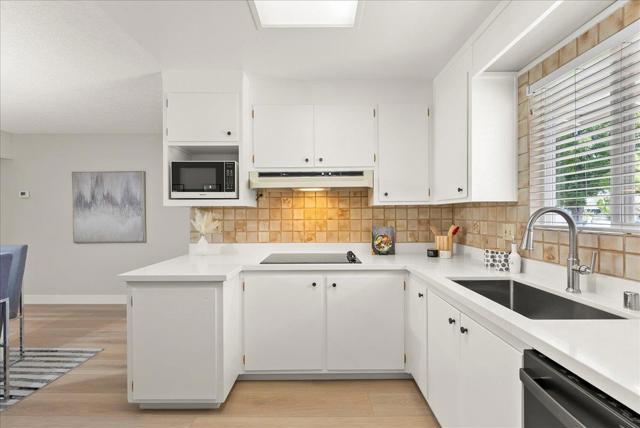 897 Loyalton Drive, Campbell CA: https://media.crmls.org/mediaz/d749f8e6-b7b0-4691-8b7e-f83910e8b144.jpg