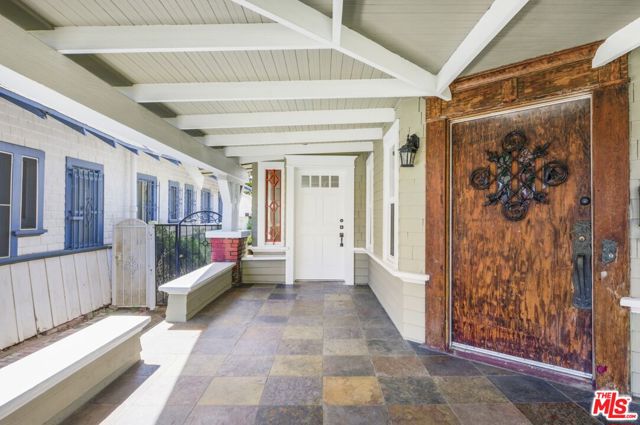 2230 W 30th Street, Los Angeles CA: https://media.crmls.org/mediaz/d74ae992-7f28-4a58-808c-5b04d961cb61.jpg