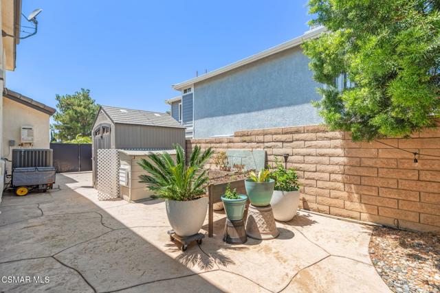 2758 Briarpatch Drive, Simi Valley CA: https://media.crmls.org/mediaz/d74b92d7-dca4-45a8-87b1-56396583b287.jpg