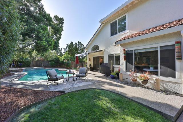 3239 Pinot Blanc Way, San Jose CA: https://media.crmls.org/mediaz/d74bdf08-a616-4618-b52d-7edaa39c44ec.jpg