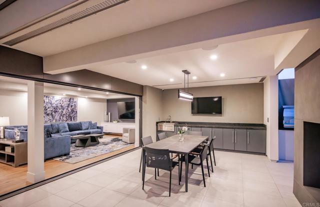 5170 Carlsbad Boulevard, Carlsbad CA: https://media.crmls.org/mediaz/d74c821b-e6a7-4c4d-a906-66d359fd1697.jpg