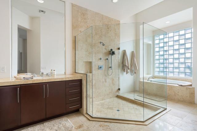 79935 Via Maravilla, La Quinta CA: https://media.crmls.org/mediaz/d74e158a-493c-4144-bdc7-00f4ae5ebc29.jpg