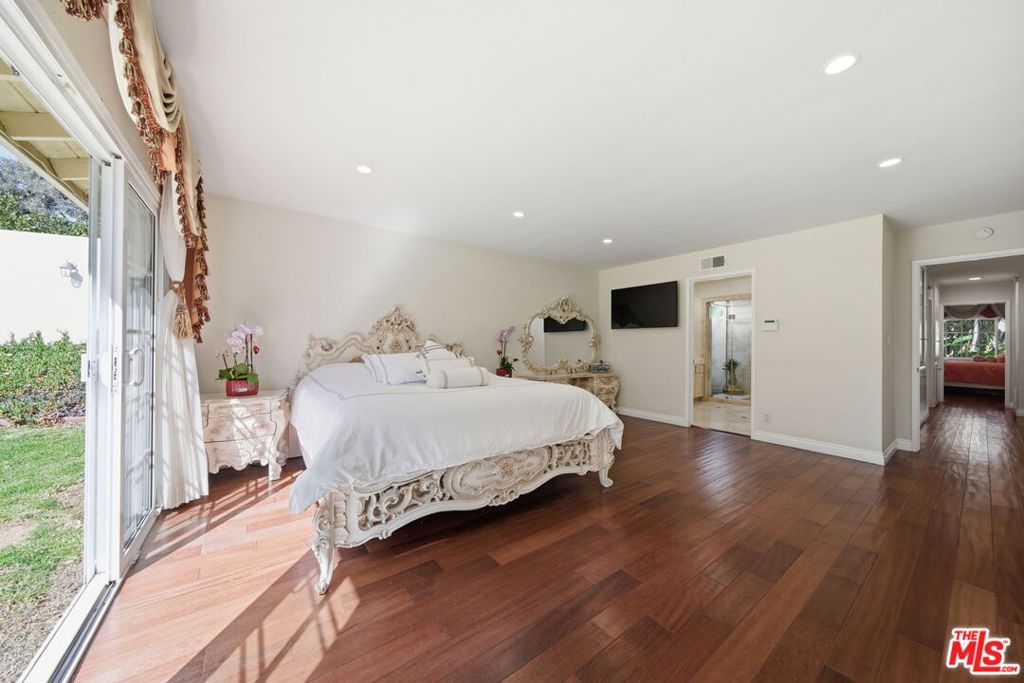 MLS #26658807 image #40