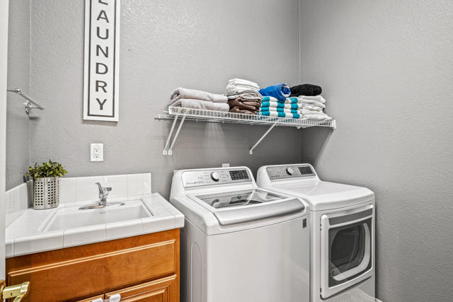 79704 Castille Drive, La Quinta CA: https://media.crmls.org/mediaz/d750bd3d-8c0d-4130-9eb1-df4f6a4f2f25.jpg