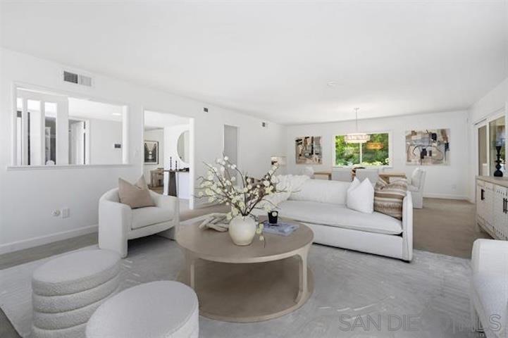 445 Avenida Primavera - photo 9