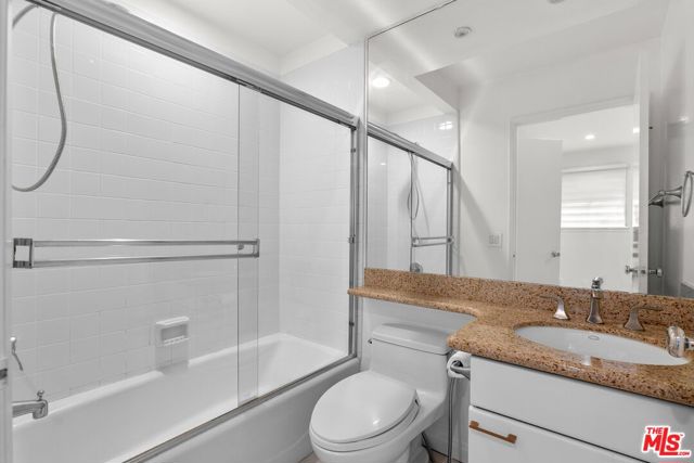 1617 S Beverly Glen Boulevard, Los Angeles CA: https://media.crmls.org/mediaz/d751362e-cf1e-4be3-878c-dad58d81e553.jpg