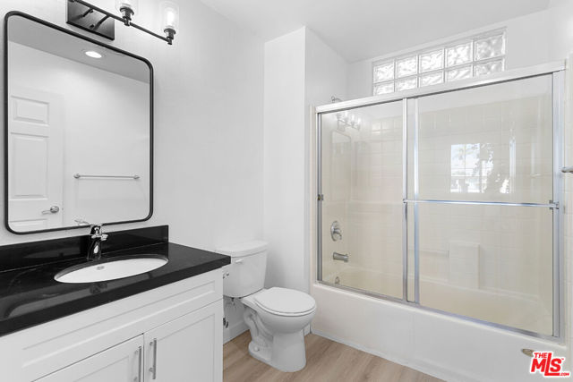 2033 Beloit Avenue, Los Angeles CA: https://media.crmls.org/mediaz/d751b20c-c525-43cc-81d6-0fd383b3b049.jpg