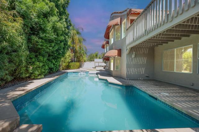 Detail Gallery Image 2 of 59 For 23638 Sonata Dr, Murrieta,  CA 92562 - 5 Beds | 3/1 Baths