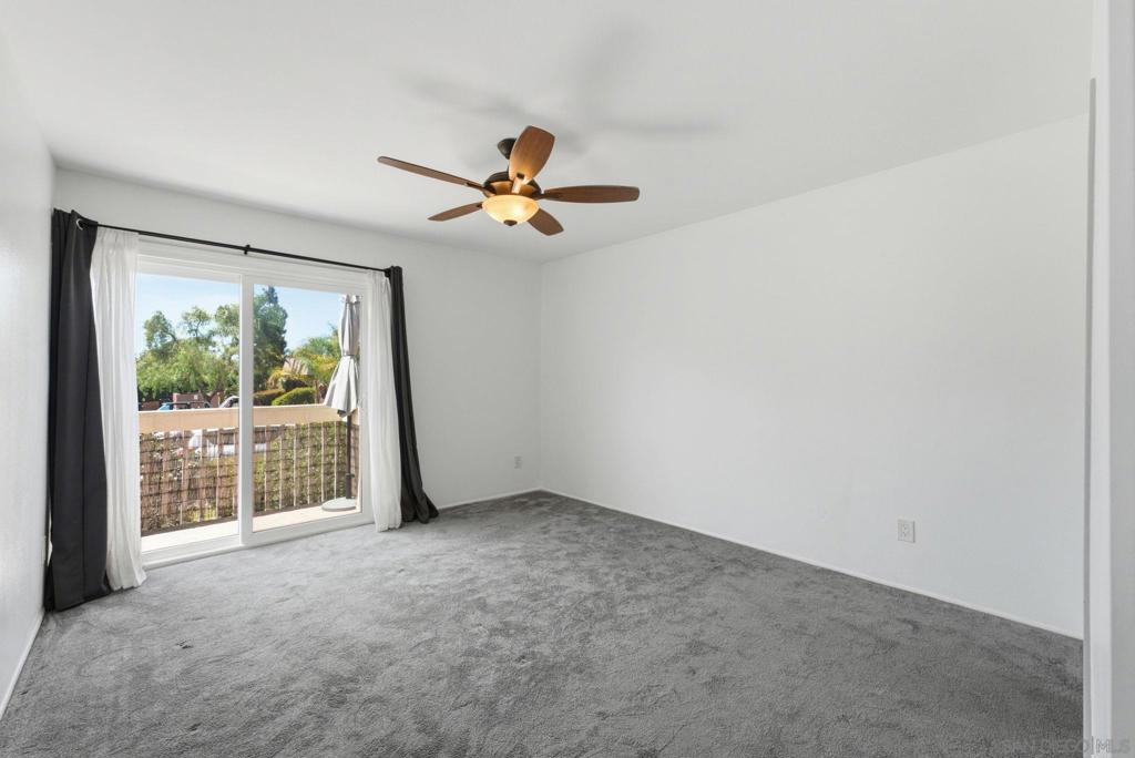 405 Requeza St - photo 10