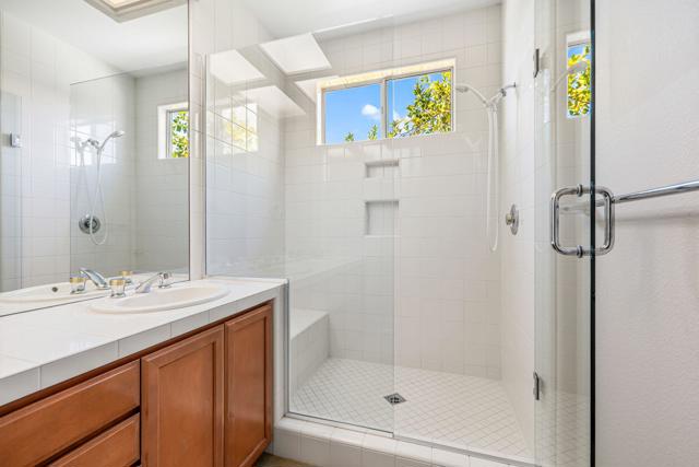 280 Tomahawk Drive, Palm Desert, CA 92211