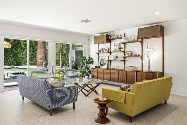 165 S Avenida Elenora, Palm Springs, CA 92262