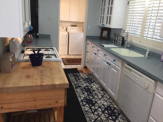 684 Roble Avenue, Menlo Park CA: https://media.crmls.org/mediaz/d75602a7-5a80-4db8-9d1a-a79acbb33356.jpg