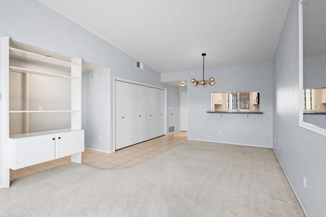 Detail Gallery Image 10 of 35 For 12228 Rancho Bernardo Rd #B,  San Diego,  CA 92128 - 1 Beds | 1 Baths