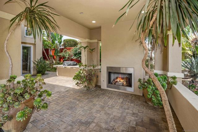 Image 5 of 37 For 527 Quail Pointe Lane