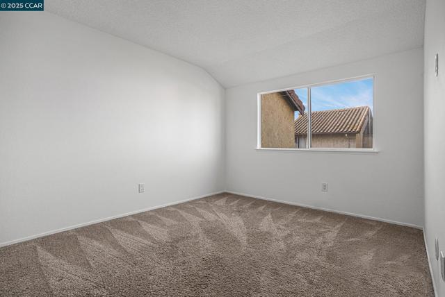 2921 19Th St, San Pablo CA: https://media.crmls.org/mediaz/d7588825-dcdb-4b1d-a4e7-2f2acb9b1d88.jpg
