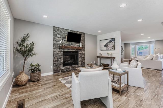 640 S Ridgemark Drive, Hollister CA: https://media.crmls.org/mediaz/d7592778-1d7d-42dc-86b8-cf839f8889a0.jpg