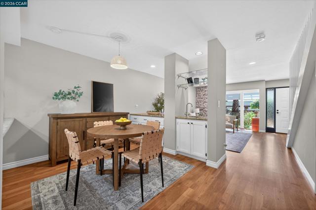 Image 10 of 30 For 1358 Walden Rd