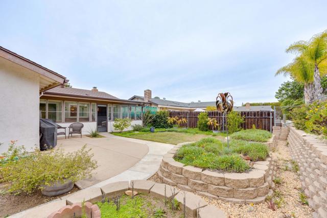 Detail Gallery Image 35 of 42 For 7413 Rowena St, San Diego,  CA 92119 - 5 Beds | 3 Baths