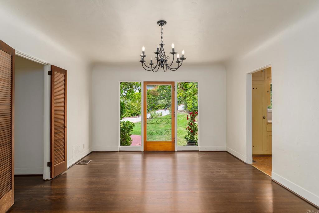 1406 La Jolla Knoll - photo 20