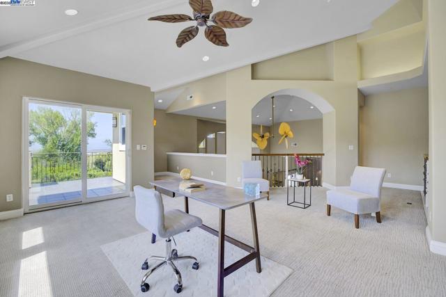 48564 Avalon Heights Ter, Fremont CA: https://media.crmls.org/mediaz/d75b6fa2-9a38-4227-9eb7-d8bdb5792d7e.jpg