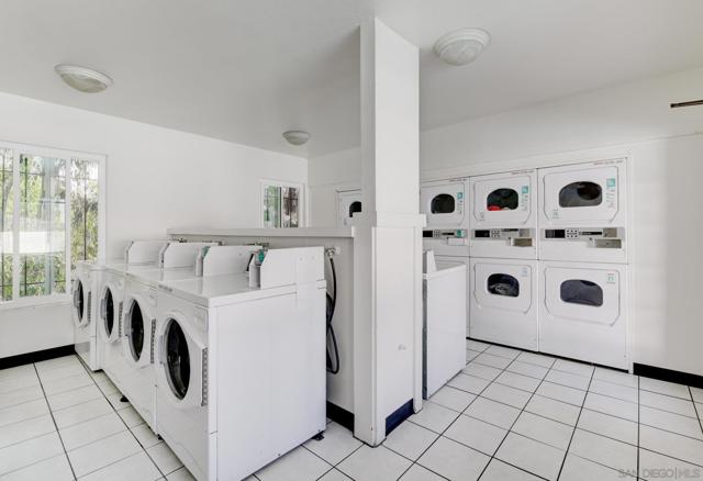 Image 22 of 26 For 7508 Parkway Dr 102