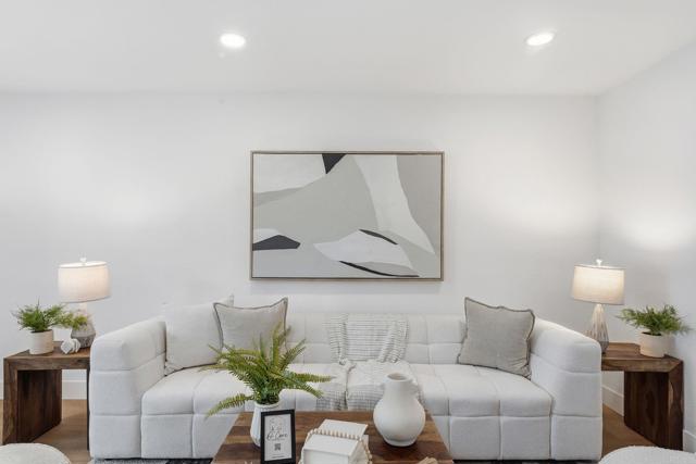 Detail Gallery Image 8 of 34 For 1420 Hilltop Dr #403,  Chula Vista,  CA 91911 - 2 Beds | 2 Baths