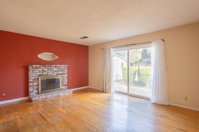 826 Central Avenue, Salinas CA: https://media.crmls.org/mediaz/d75d7703-506c-4ba8-87b1-293845bc463f.jpg