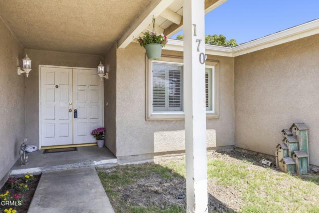 170 N Linden Drive, Ventura CA: https://media.crmls.org/mediaz/d75df54a-d449-47cb-88ad-b732d3a1c4e1.jpg
