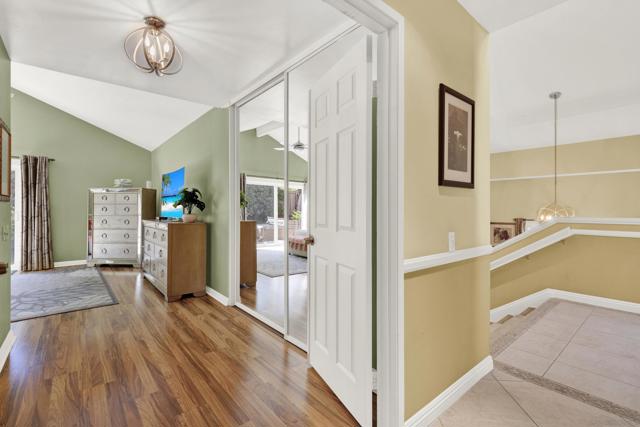 17233 Cuvee Ct, Poway CA: https://media.crmls.org/mediaz/d75f961d-dd7e-47e2-b70b-0e9bf4e87dd9.jpg