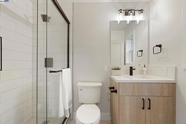 25 Mackenzie Pl, Danville CA: https://media.crmls.org/mediaz/d75ff9a5-6cd3-40b0-a0c6-6de8239bcc5c.jpg