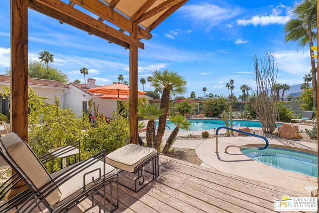 Image 40 of 57 For 311 Via Sol  