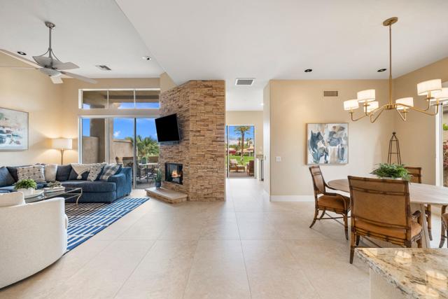 526 Desert Holly Drive, Palm Desert, CA 92211