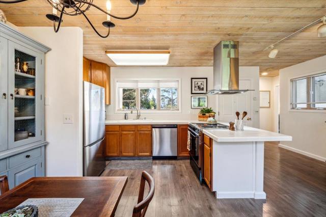 24826 Santa Fe Street, Carmel CA: https://media.crmls.org/mediaz/d76124d2-5dbe-45bc-a47e-88a57a604afb.jpg