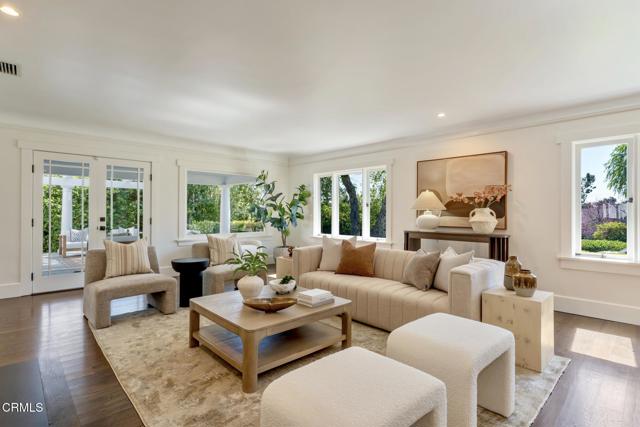 Detail Gallery Image 3 of 53 For 1351 Sonoma Dr, Altadena,  CA 91001 - 4 Beds | 3 Baths