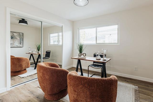 3624 Governor Dr, San Diego CA: https://media.crmls.org/mediaz/d7630dc5-457e-42a2-ba55-fc629bfb11d5.jpg