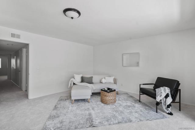 3943 Catamarca Dr, San Diego CA: https://media.crmls.org/mediaz/d7630ef3-f3ac-4b80-b056-dcdabcbc21a4.jpg
