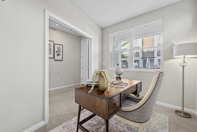 37336 Duckling Ter, Fremont CA: https://media.crmls.org/mediaz/d7639b41-e487-48de-9403-27a6ba9fa497.jpg